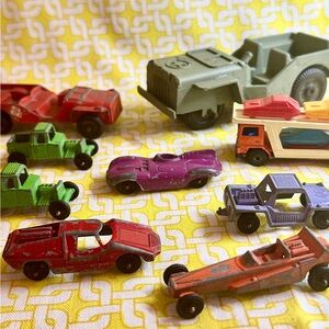 Vintage Tootsietoy, Matchbox & Assorted Toy Car Bundle